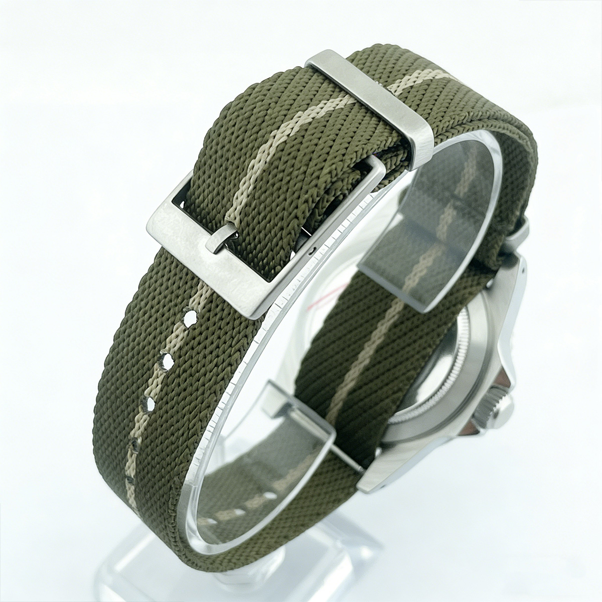 39,5 мм ретро-часы для дайверо – обзор и цена Tropic Strap Vintage